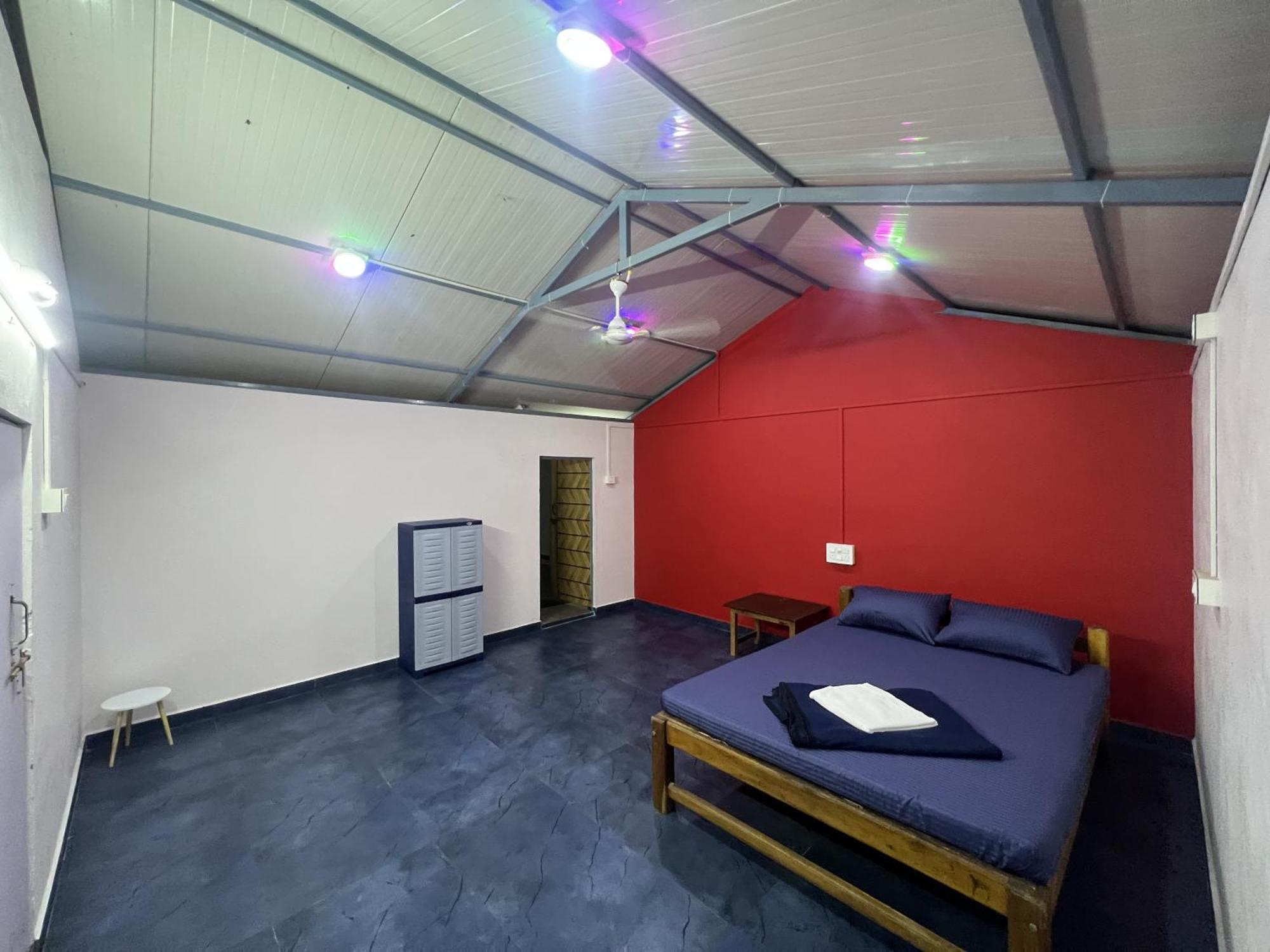 Goko Hostel Гокарна Екстер'єр фото