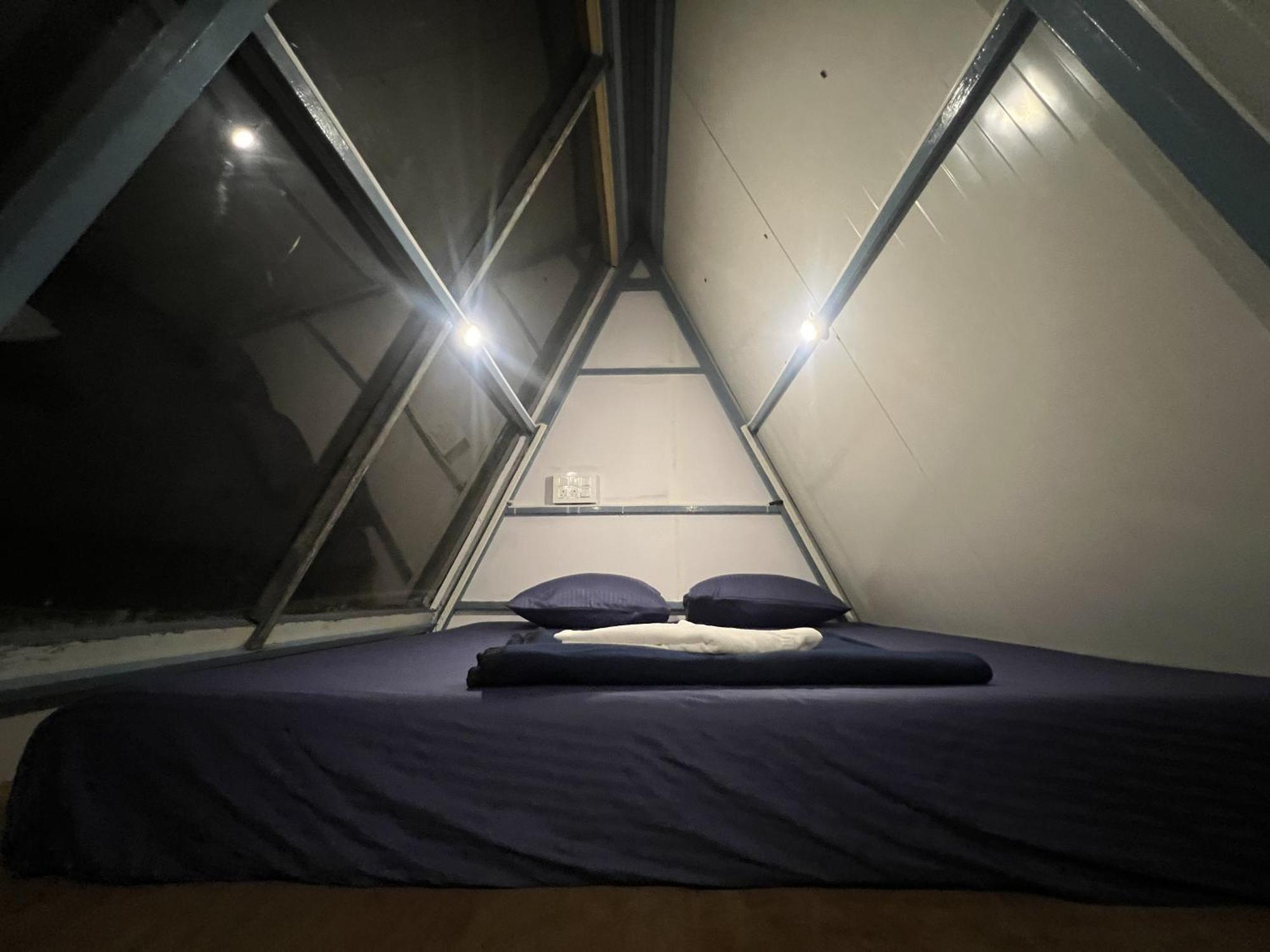 Goko Hostel Гокарна Екстер'єр фото