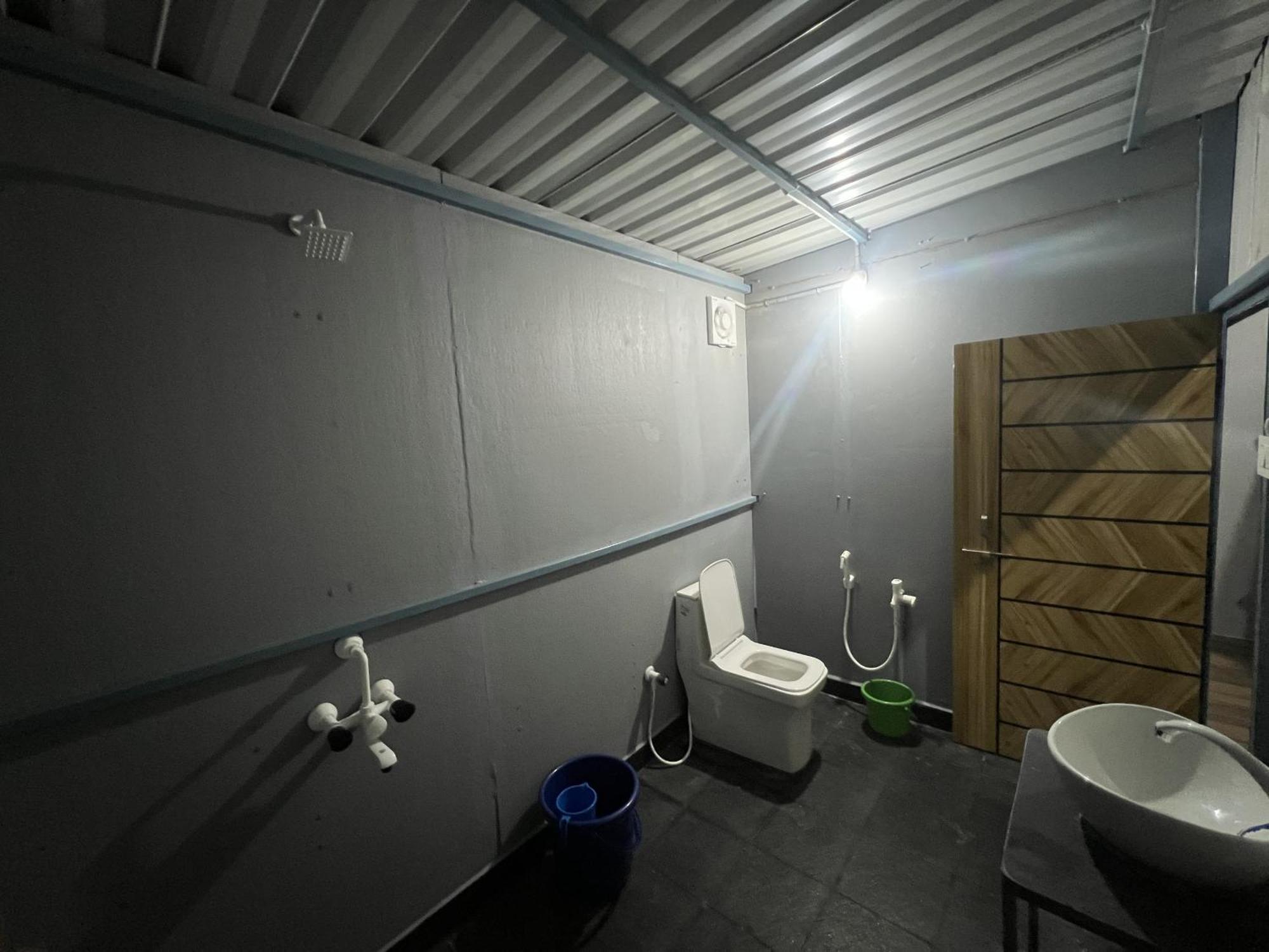 Goko Hostel Гокарна Екстер'єр фото