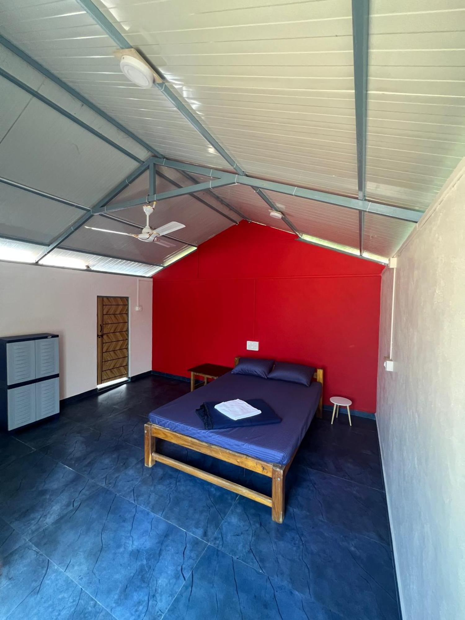 Goko Hostel Гокарна Екстер'єр фото